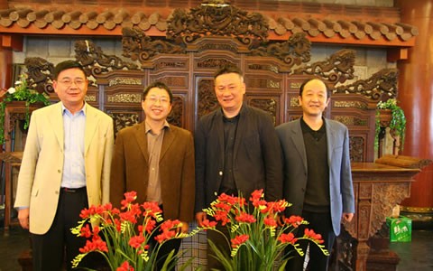董凱夫被授(shòu)予杭州市(shì)勞動(dòng)模範稱(chēng)号