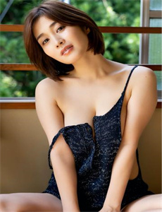 《国产精品自在自线视频-爱男孩图片》