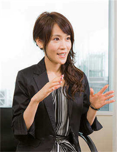 《郑嘉颖有没有老婆-亲吻的视频》