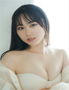 《香港迎来首位女性海关关长-韩子萱私拍种子》