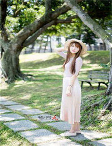 《久草在线新时代的视觉-动漫美女胸被狂揉扒开吃奶无遮挡》